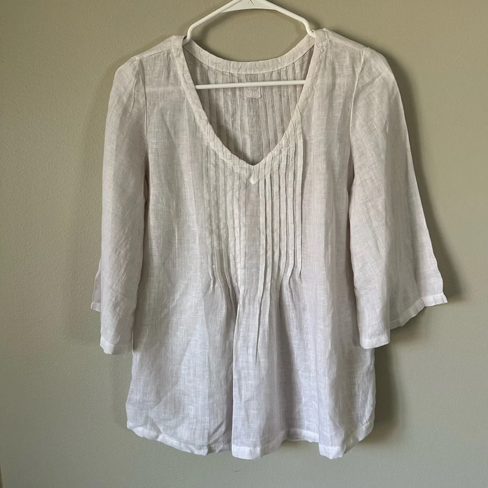 120 Lino V Neck 3/4 Sleeve Pintuck Blouse Sky Fade
Linen White Size XS - Picture 1 of 4